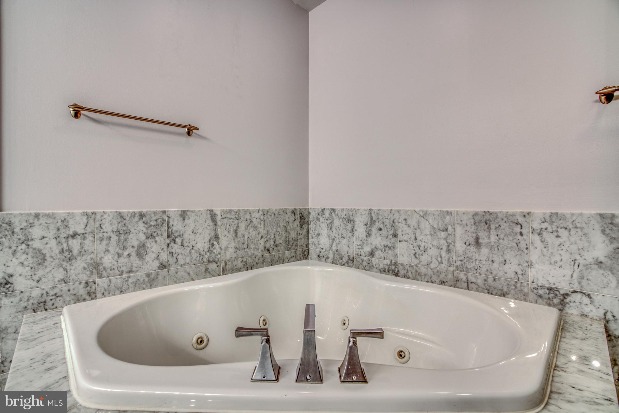 CANTON - Residential Lease