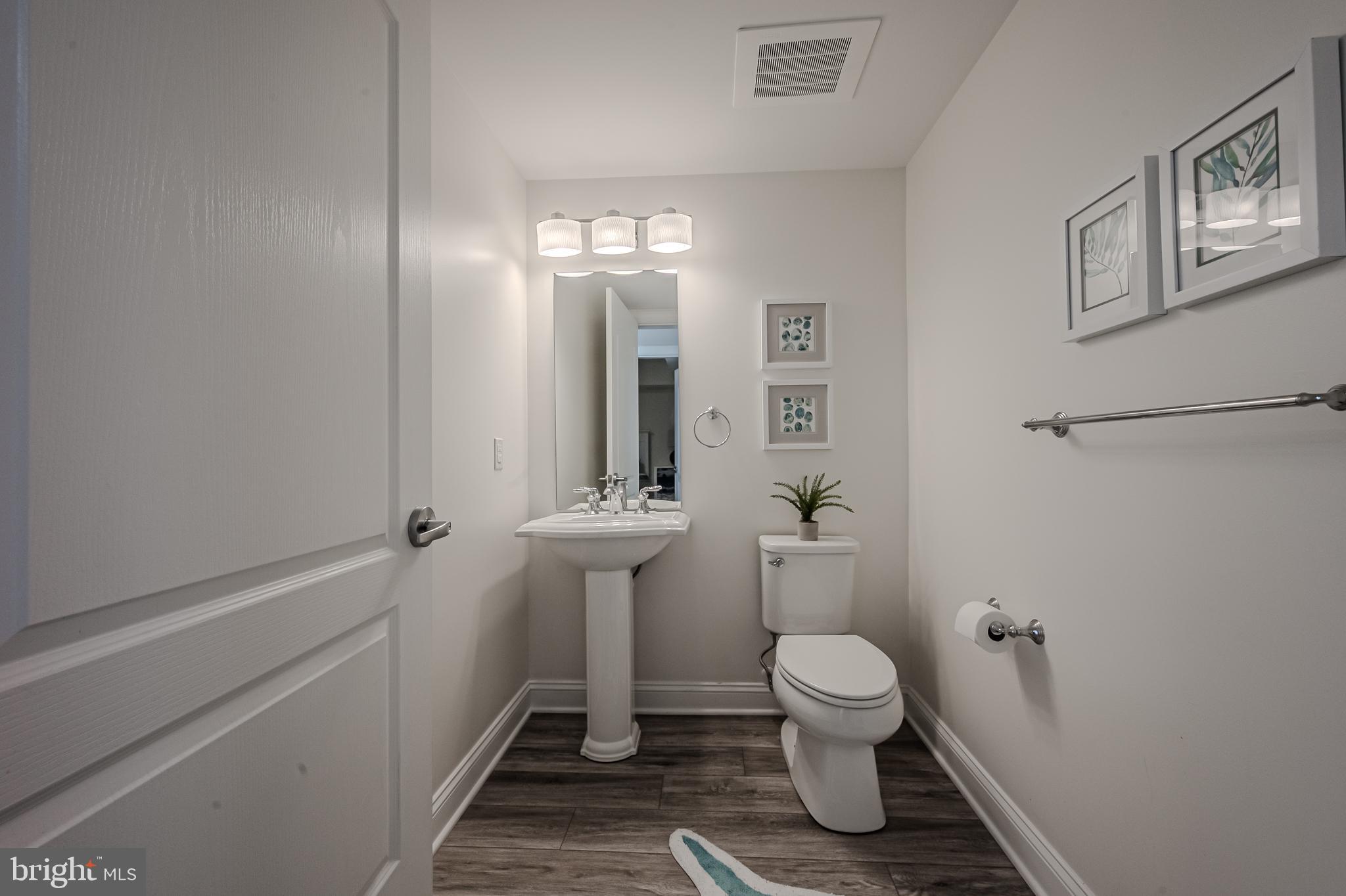 LIGHTHOUSE COVE - Residential