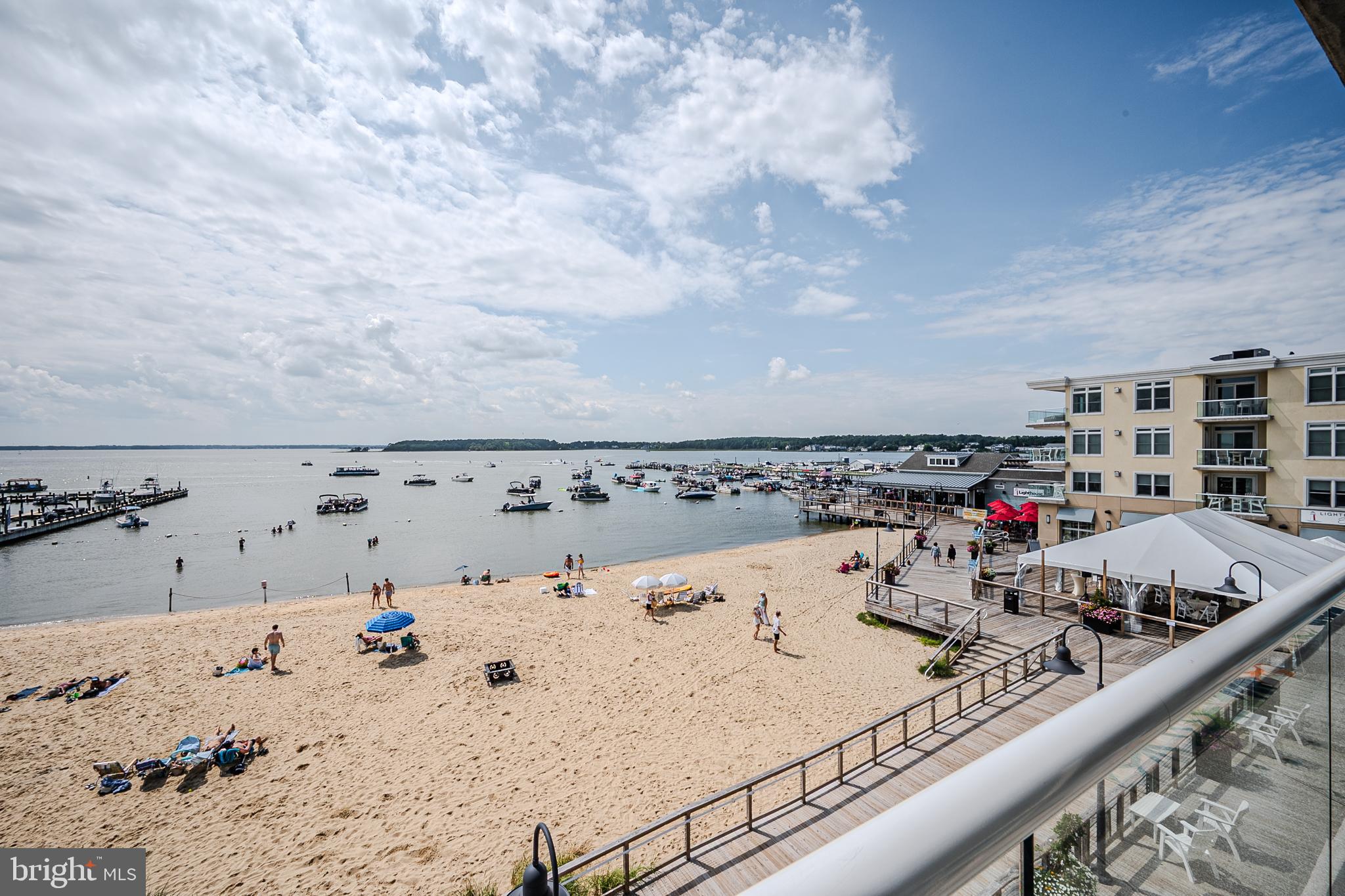 LIGHTHOUSE COVE - Residential