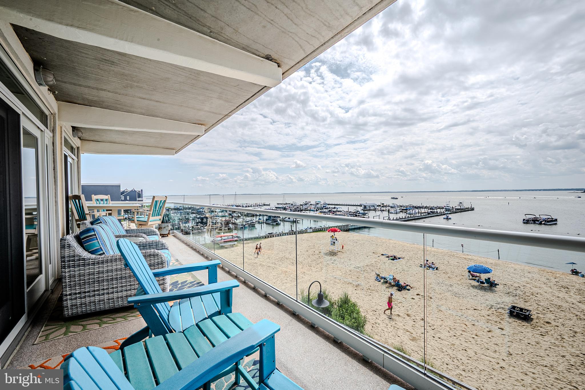 LIGHTHOUSE COVE - Residential