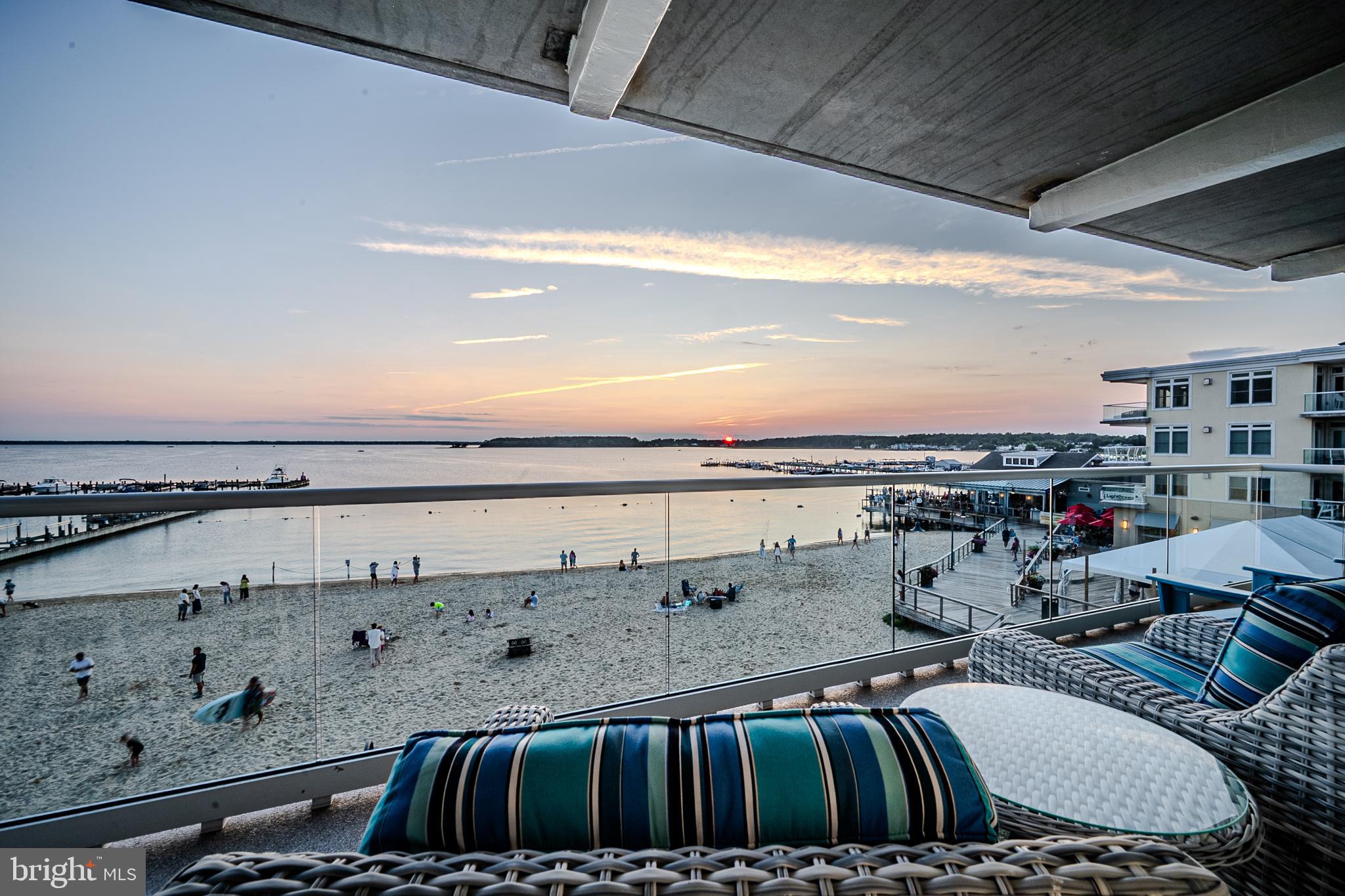 LIGHTHOUSE COVE - Residential