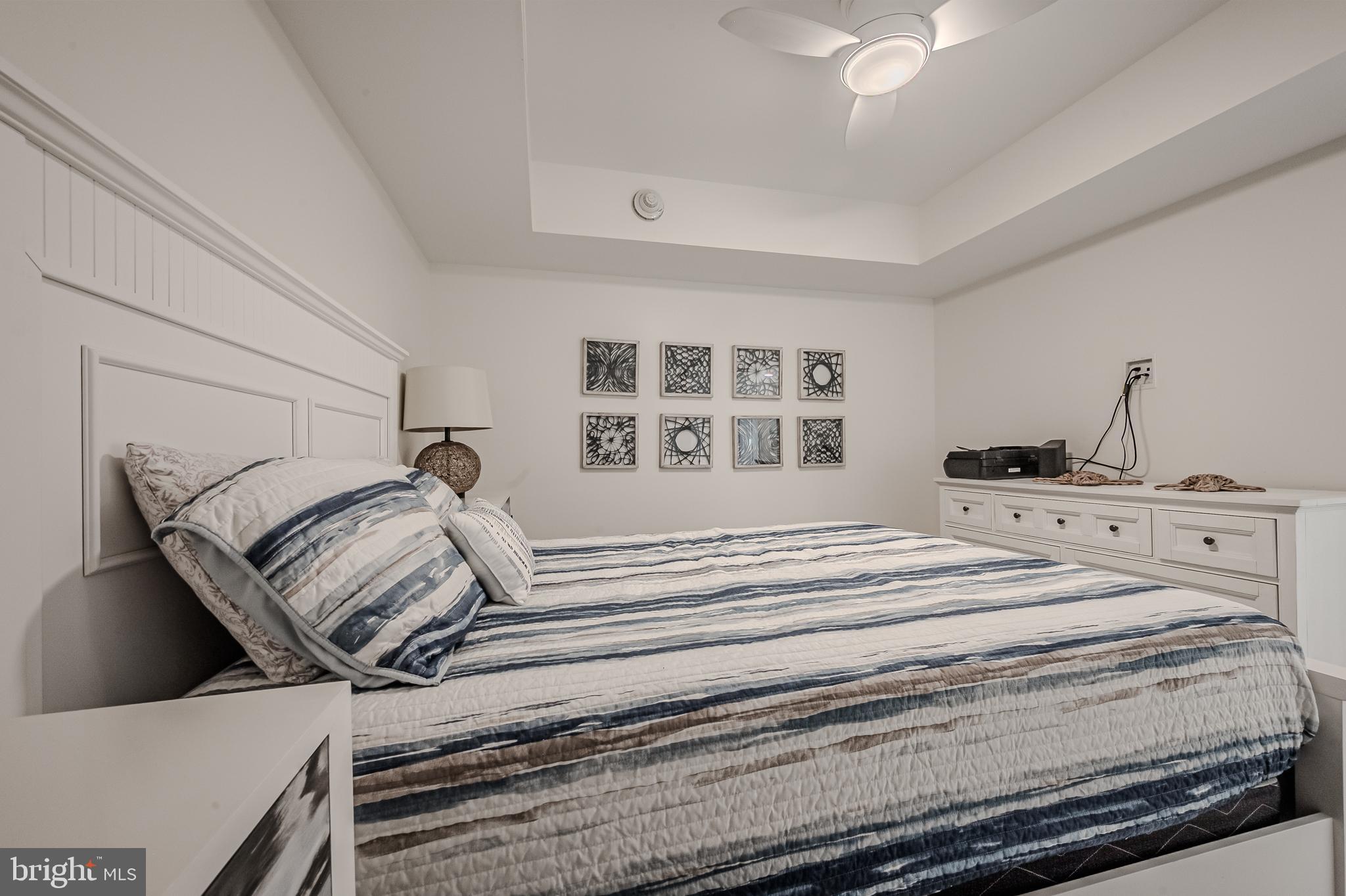 LIGHTHOUSE COVE - Residential