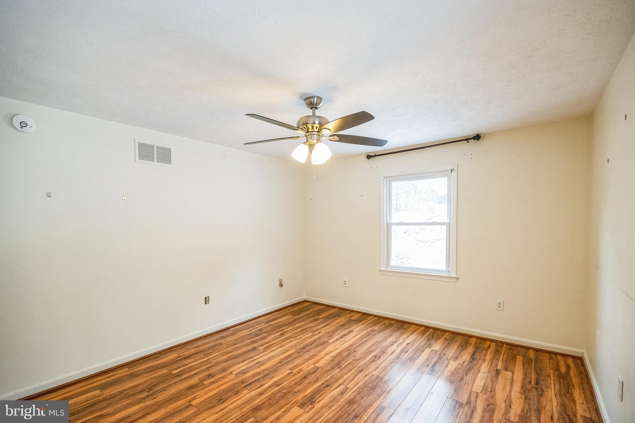 COLONIAL PARK - Residential