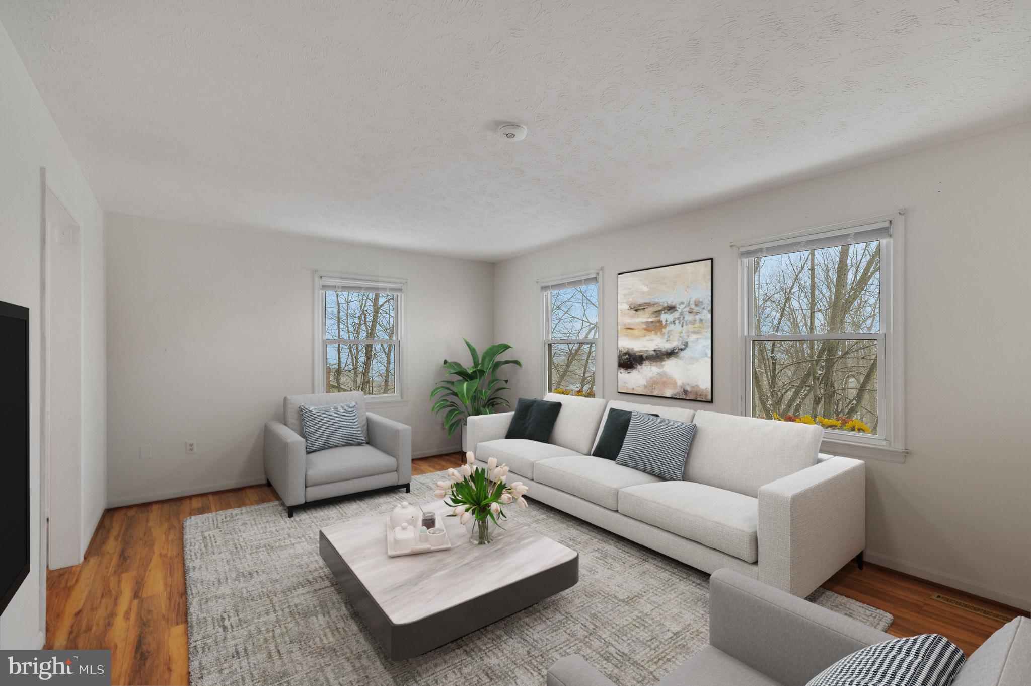 COLONIAL PARK - Residential