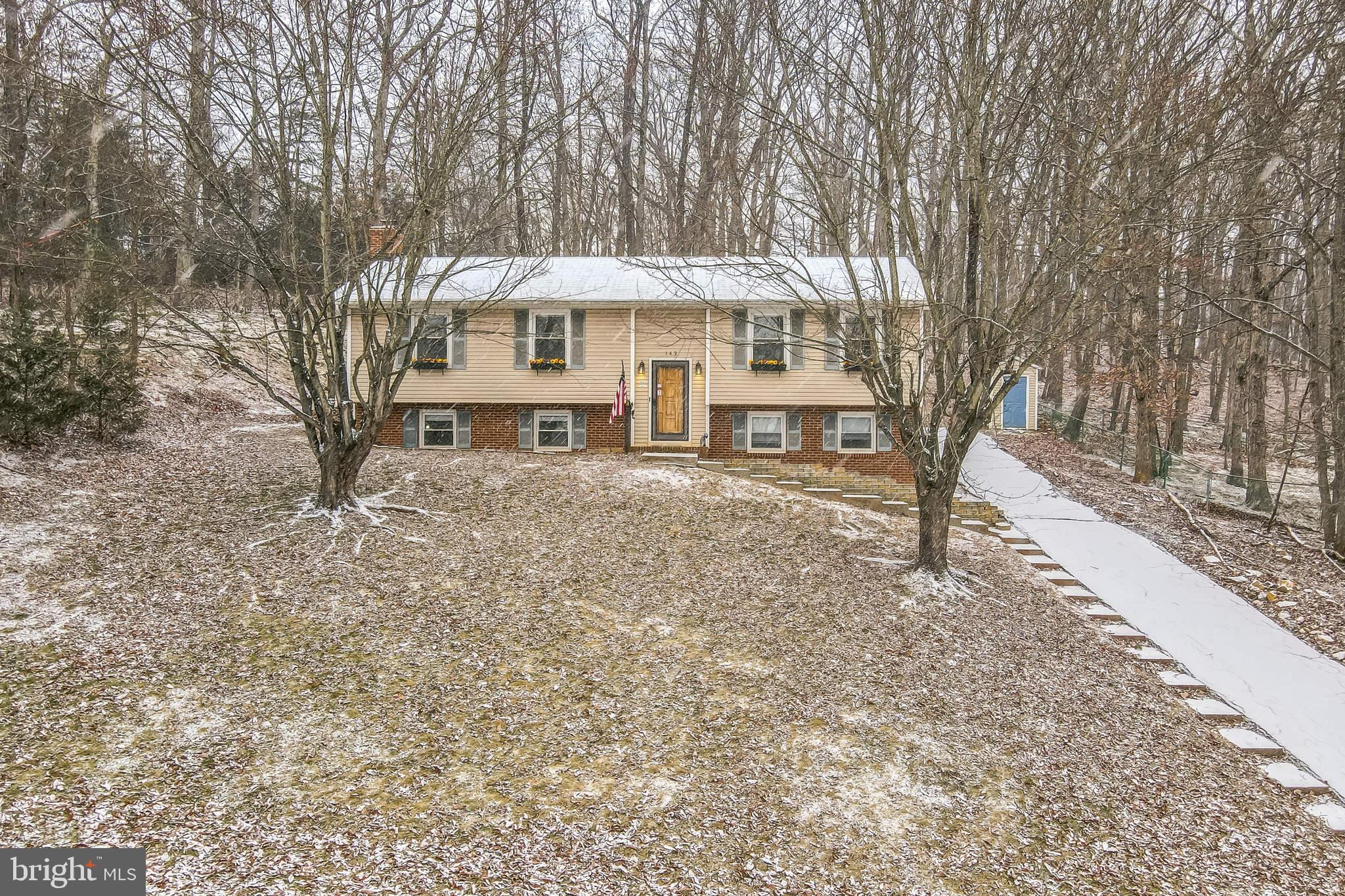 COLONIAL PARK - Residential