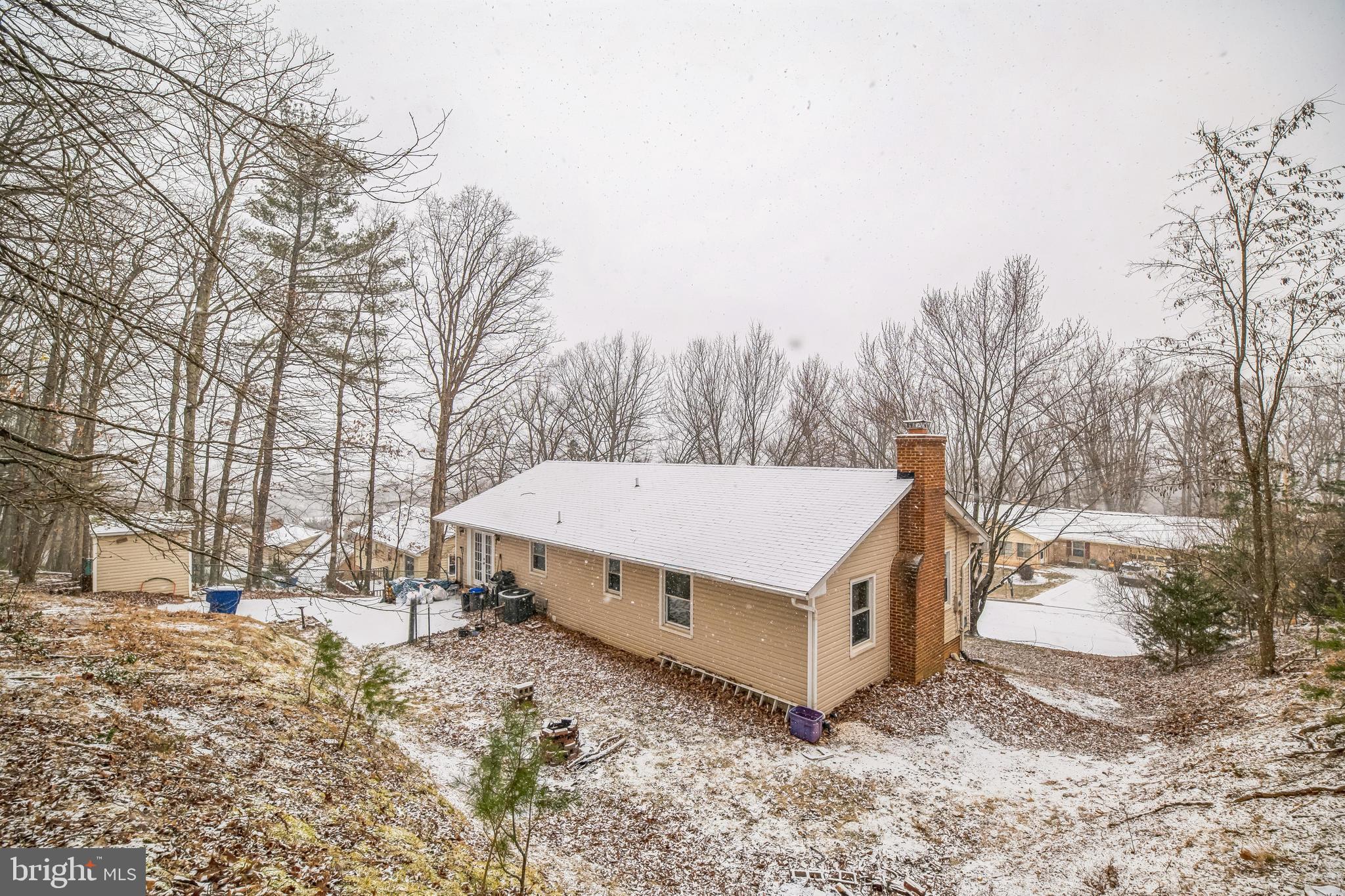 COLONIAL PARK - Residential