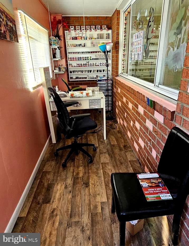 MARLOW HEIGHTS - Residential