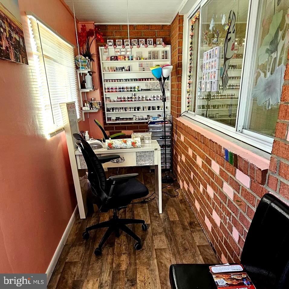 MARLOW HEIGHTS - Residential