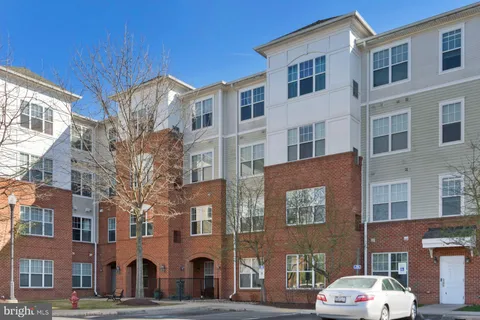 14241 Kings Crossing Boulevard Unit 211, Boyds, MD MLS: MDMC2171192