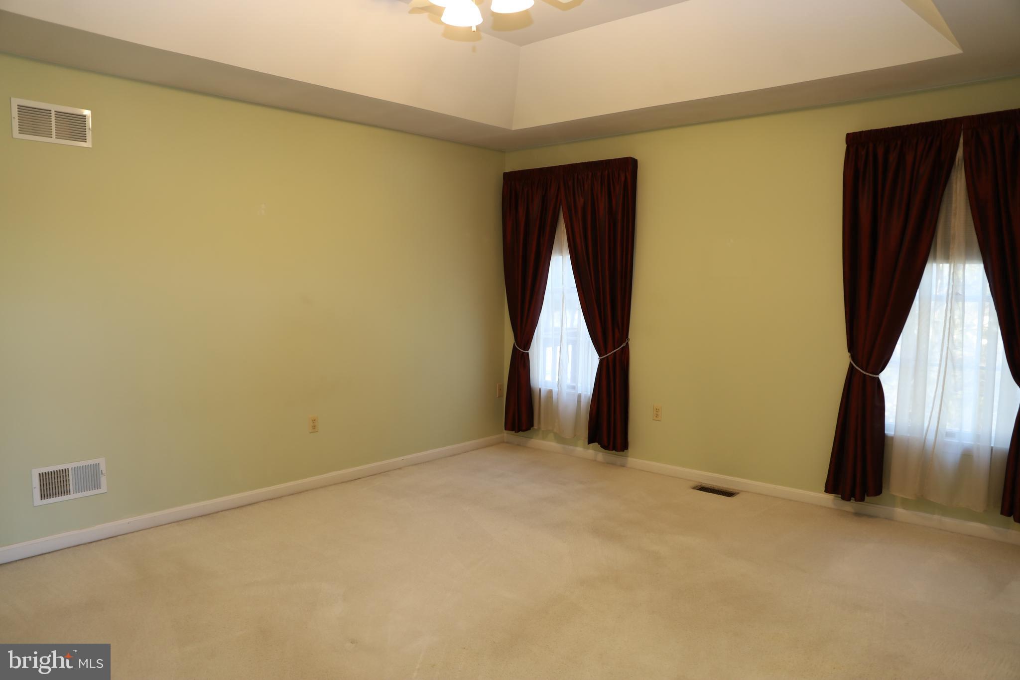 SHAFFER HILLS - Residential