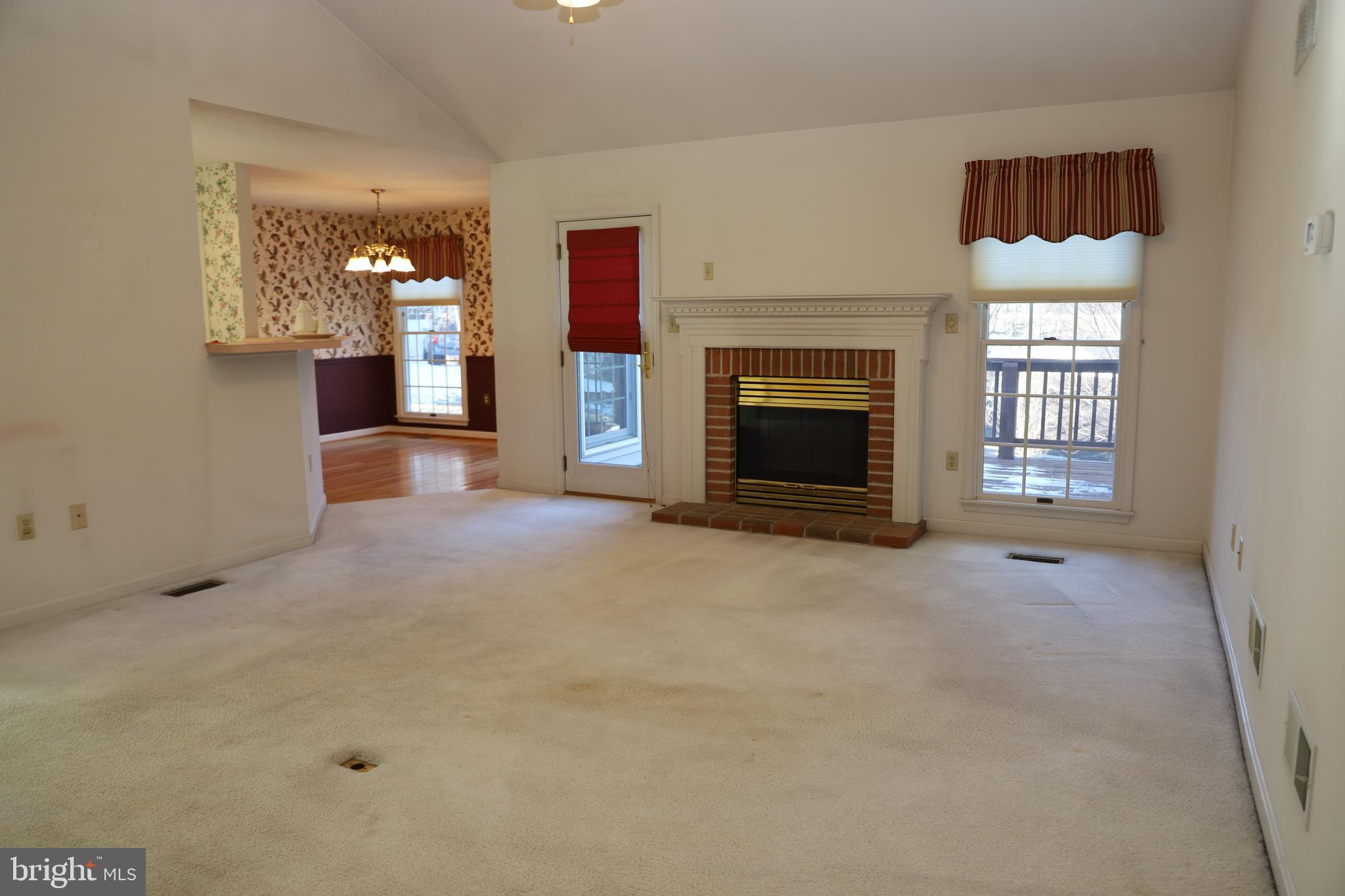 SHAFFER HILLS - Residential