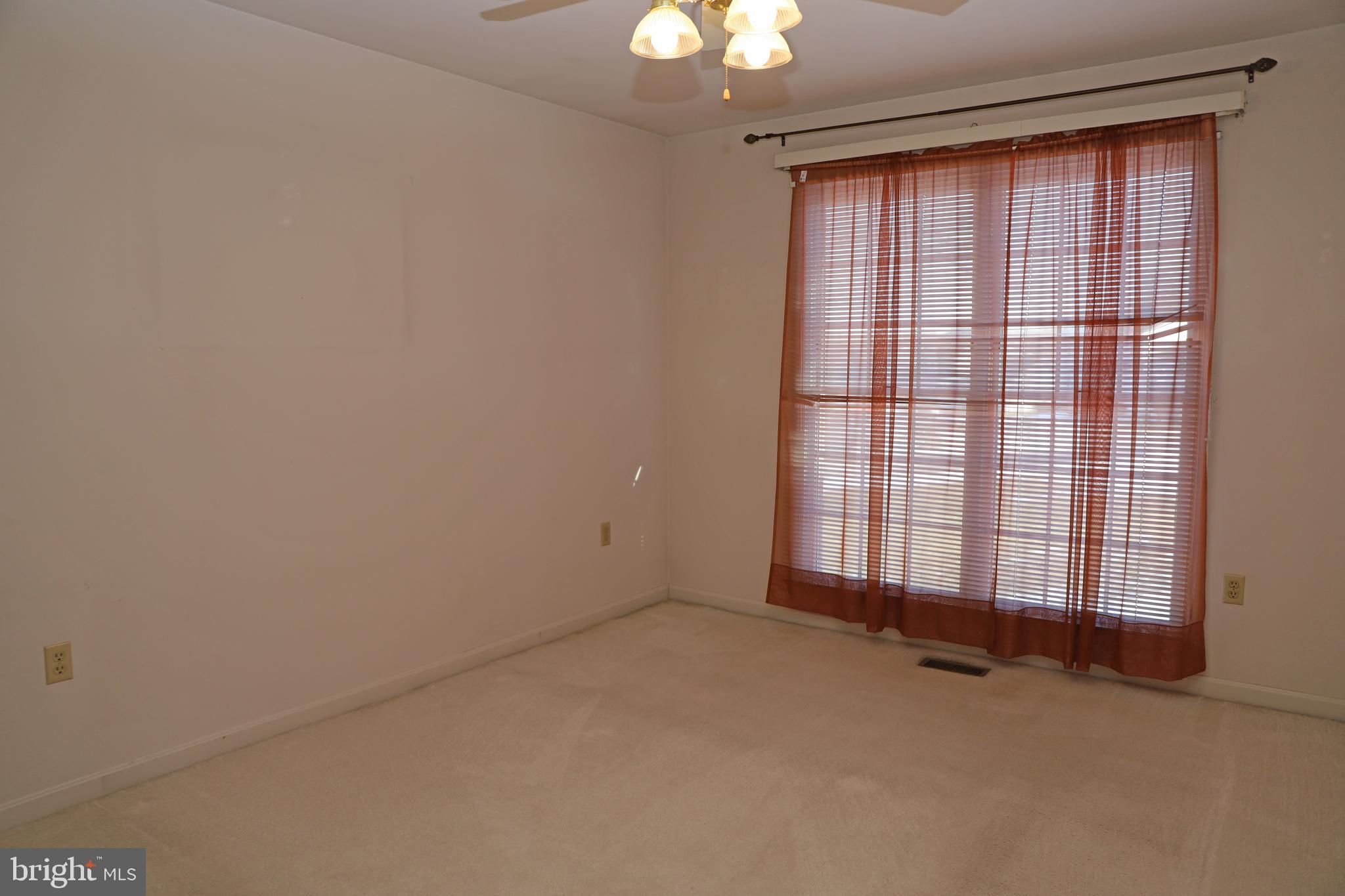 SHAFFER HILLS - Residential