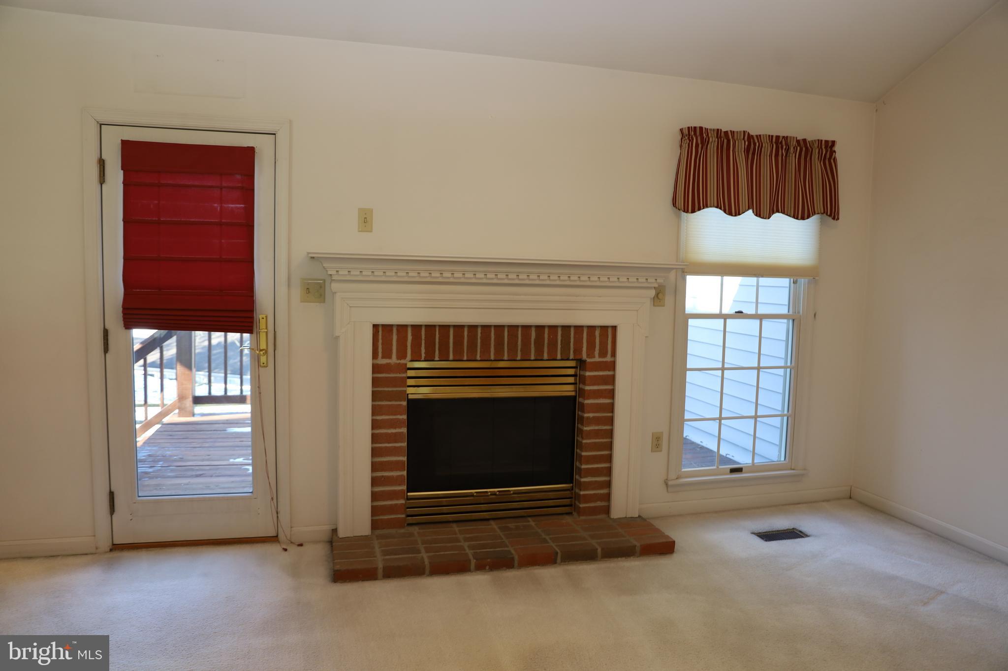 SHAFFER HILLS - Residential