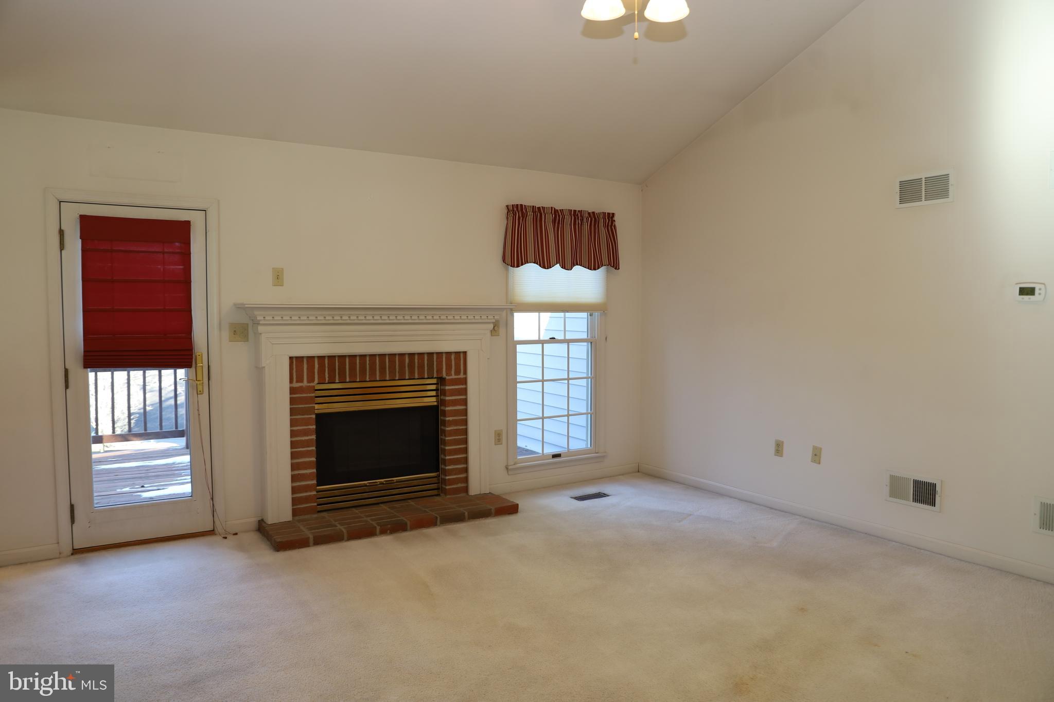 SHAFFER HILLS - Residential