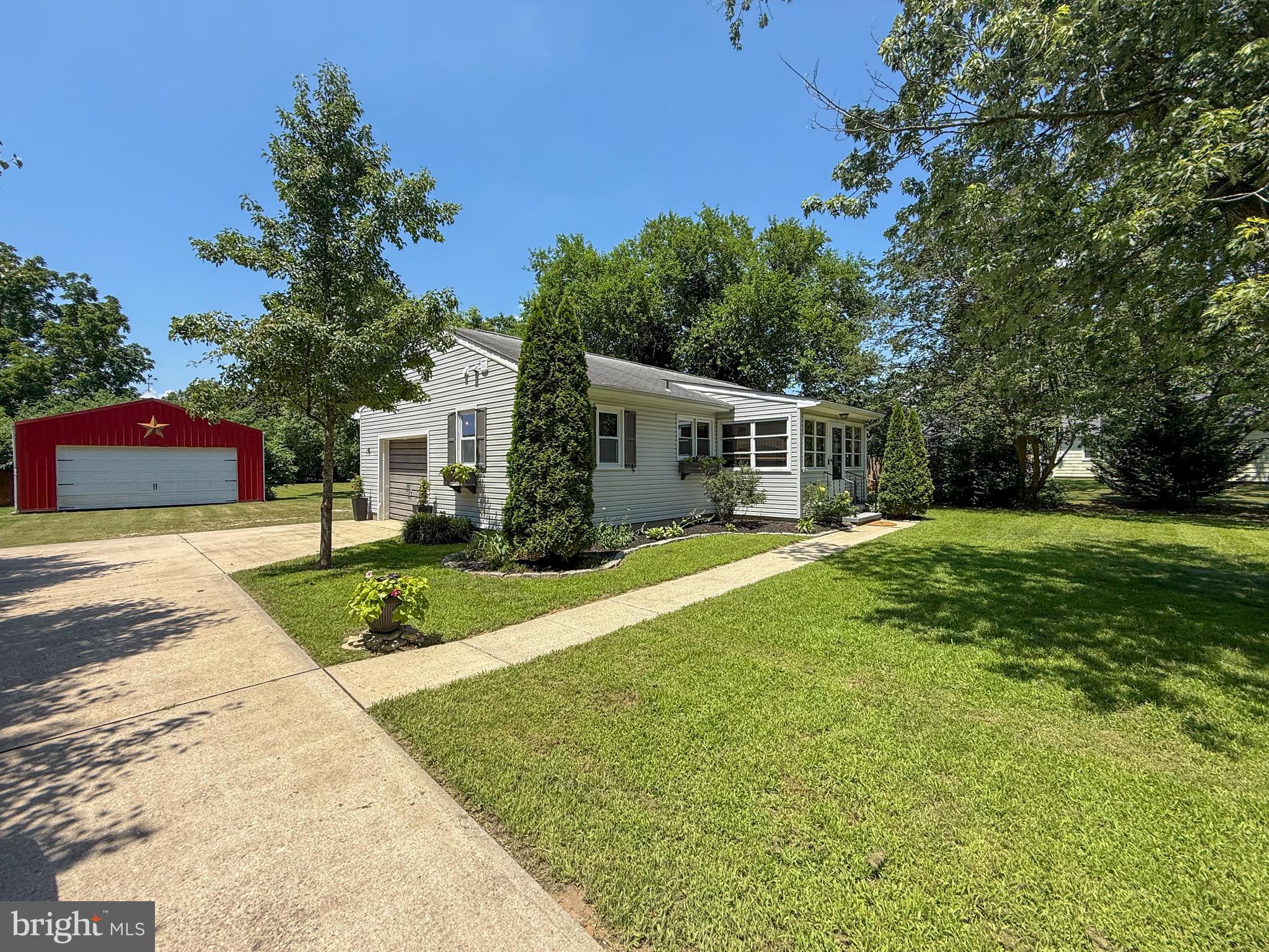 104 S 8TH STREET