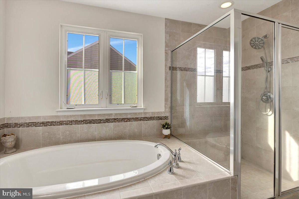 BOLTON HILL - Residential