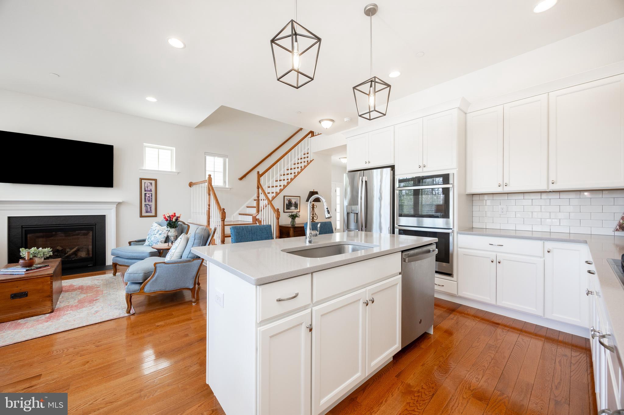 PEMBERTON - Residential