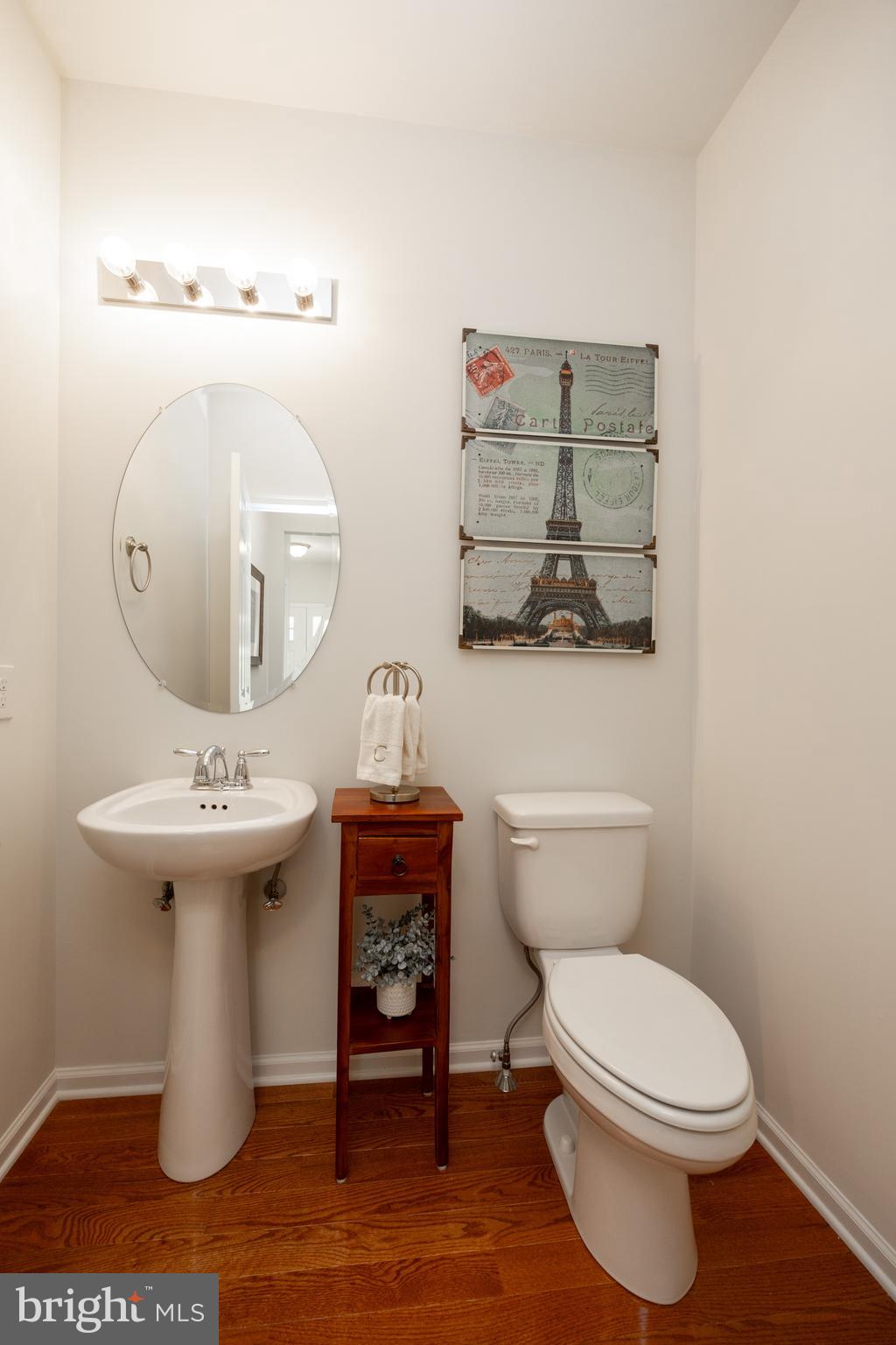 PEMBERTON - Residential