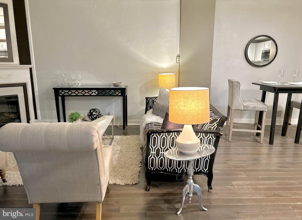 WILDMAN ARMS - Residential