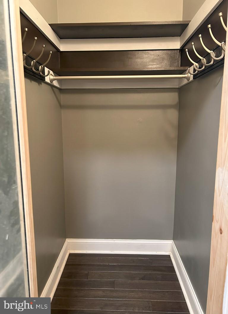 WILDMAN ARMS - Residential