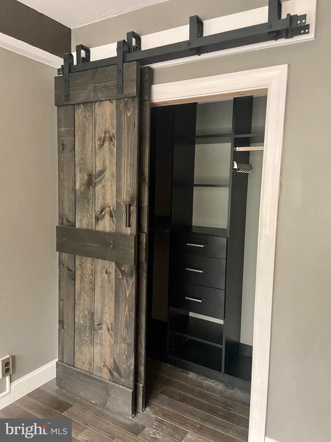 WILDMAN ARMS - Residential