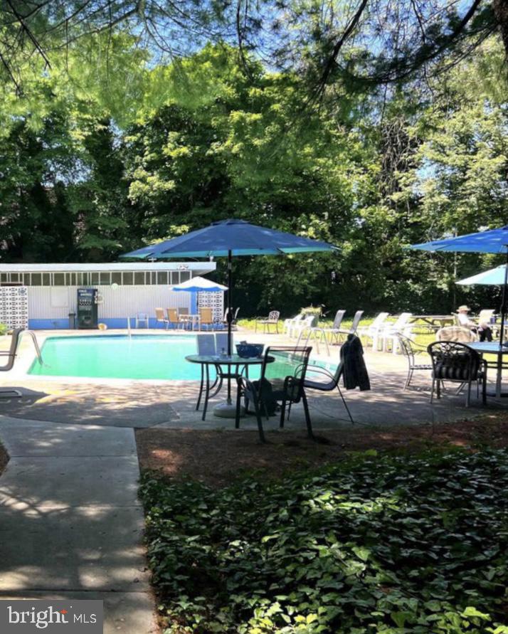 WILDMAN ARMS - Residential