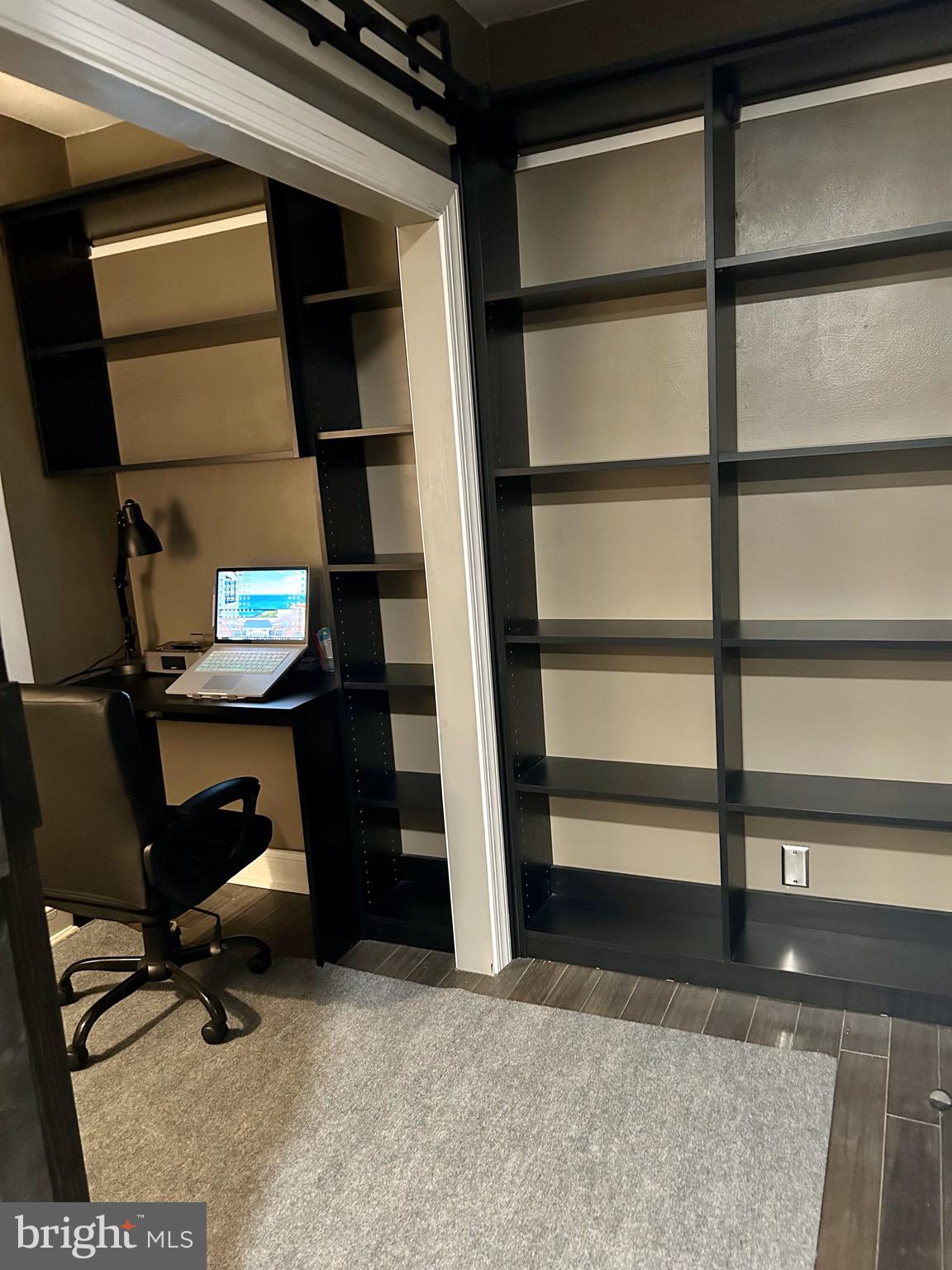 WILDMAN ARMS - Residential