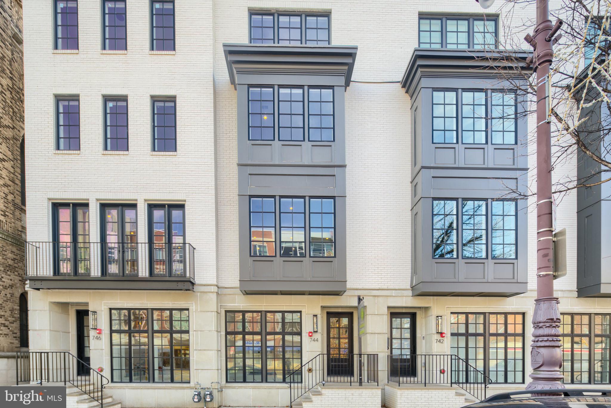 GRADUATE HOSPITAL - Residential