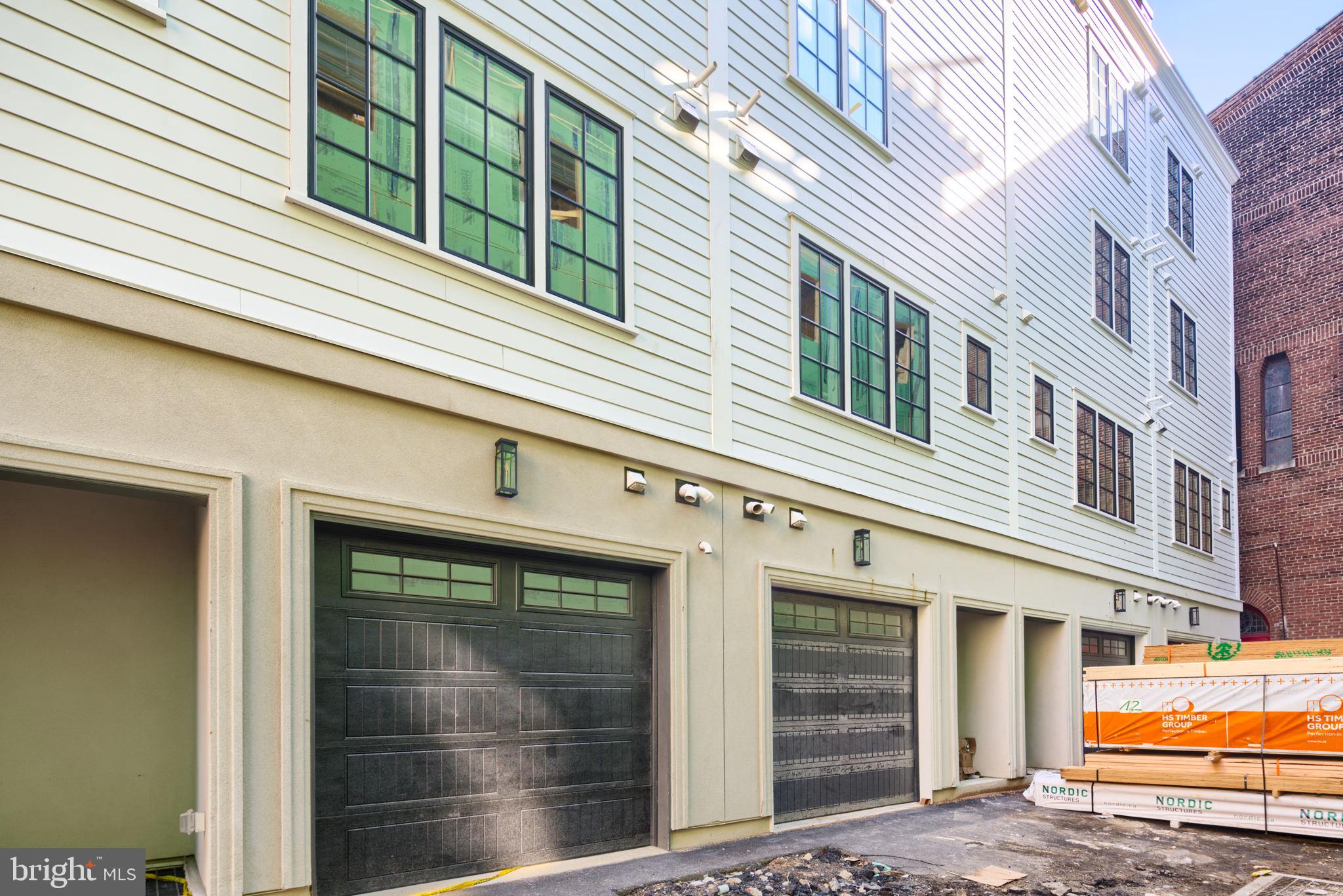 GRADUATE HOSPITAL - Residential