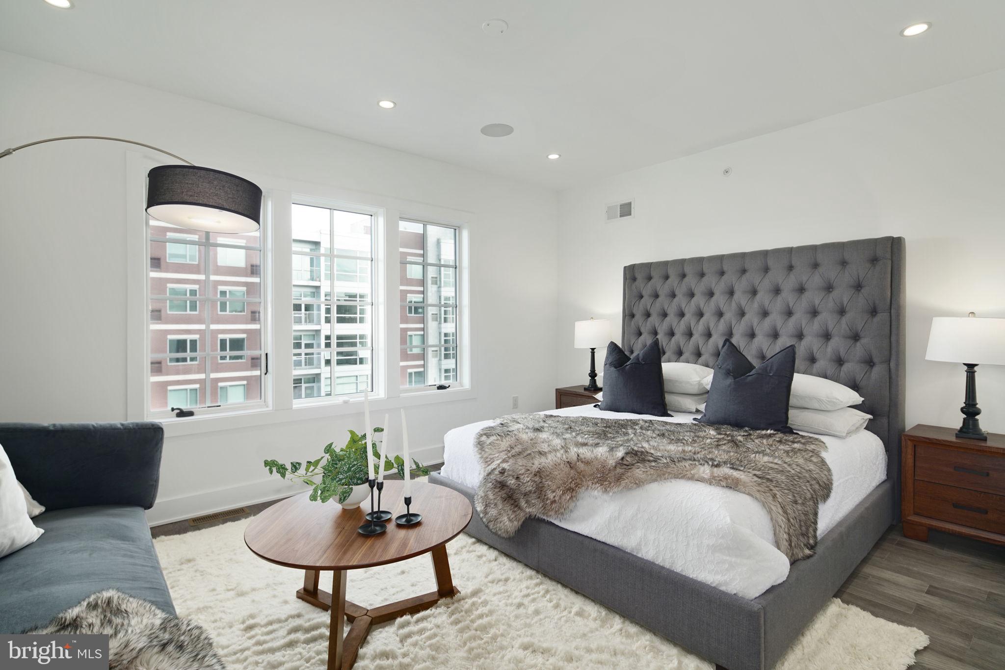 GRADUATE HOSPITAL - Residential