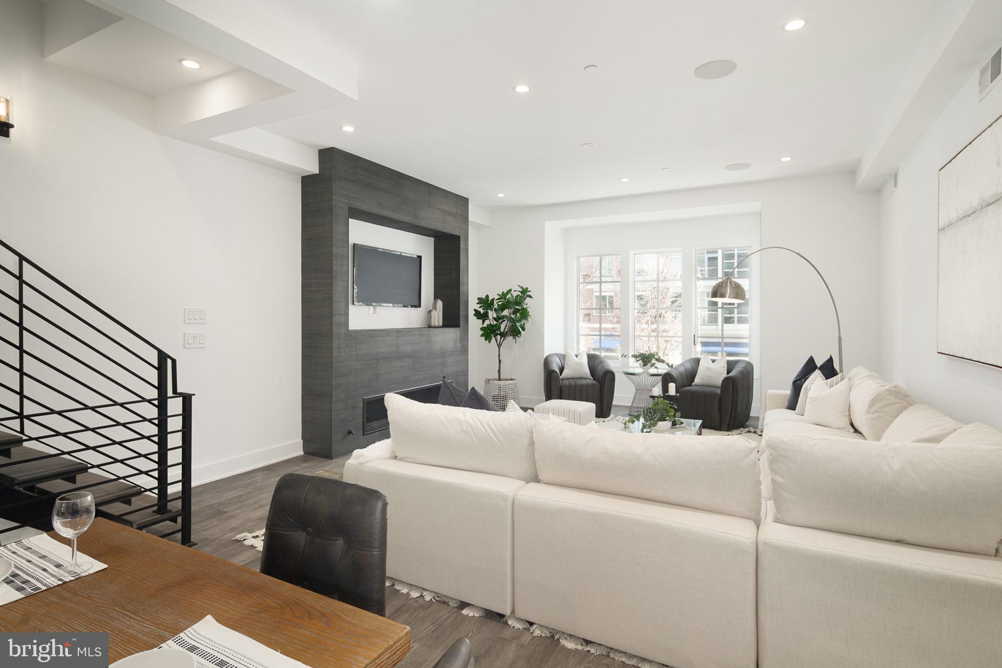 GRADUATE HOSPITAL - Residential