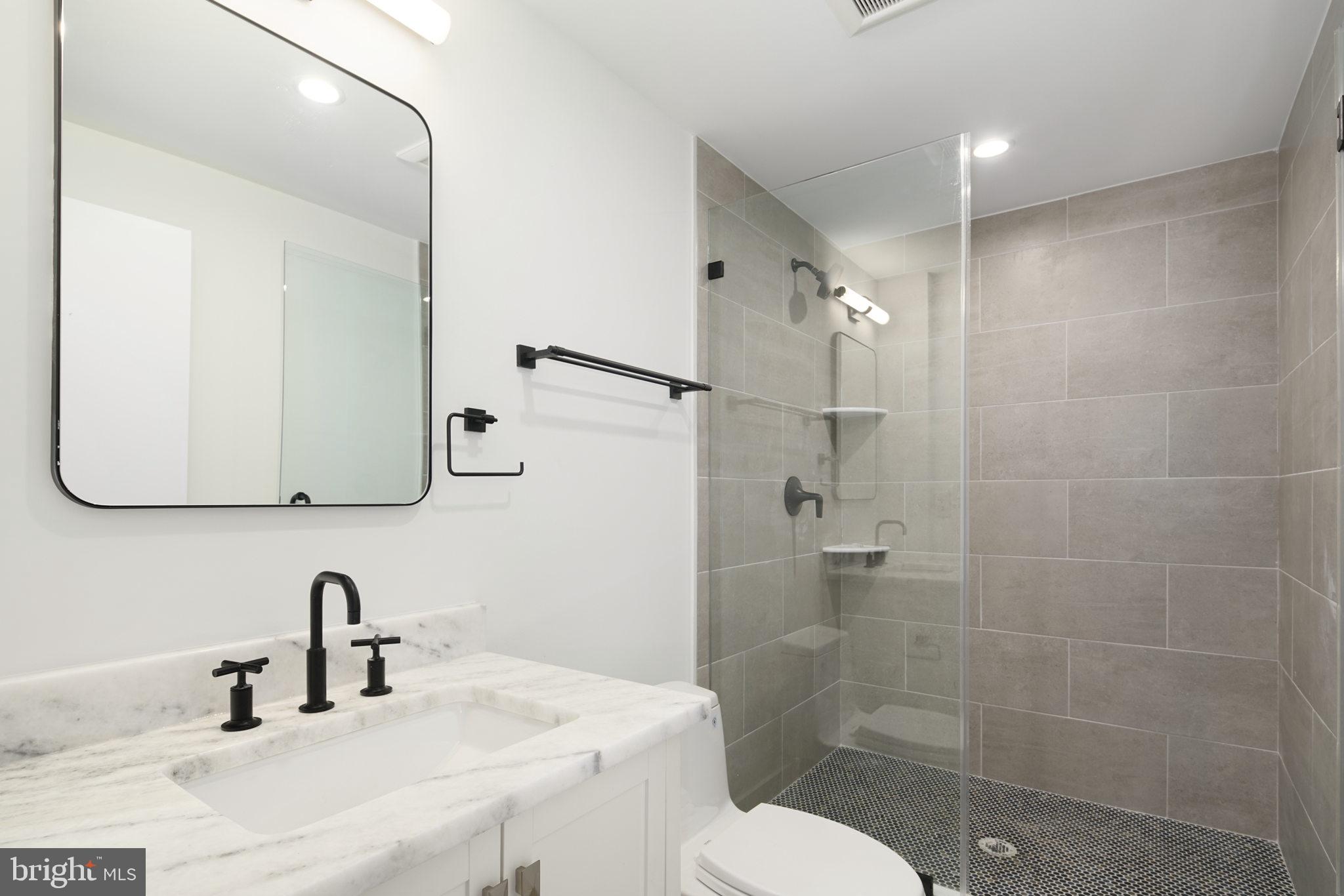 GRADUATE HOSPITAL - Residential