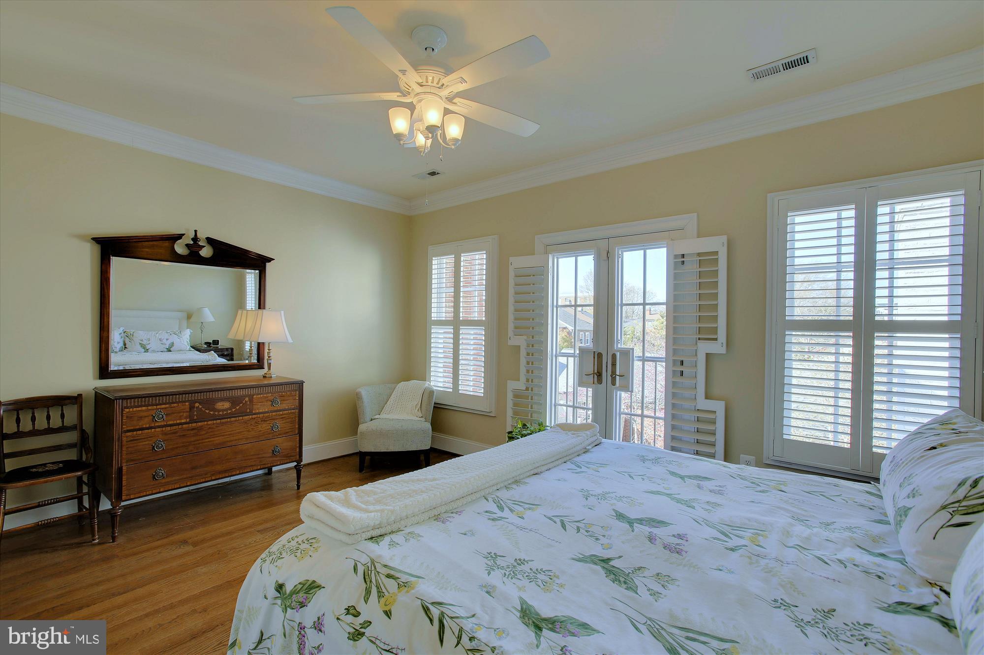 GOLDFARBS - Residential