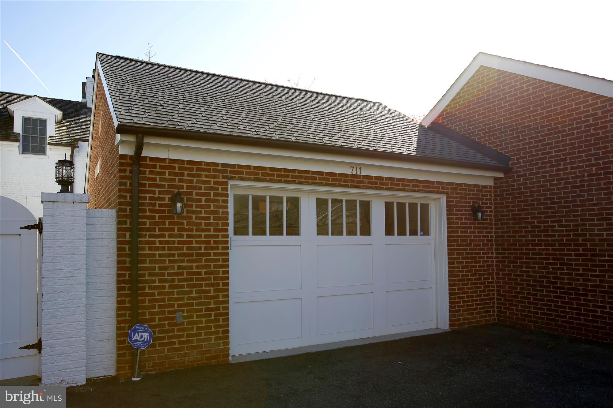 GOLDFARBS - Residential