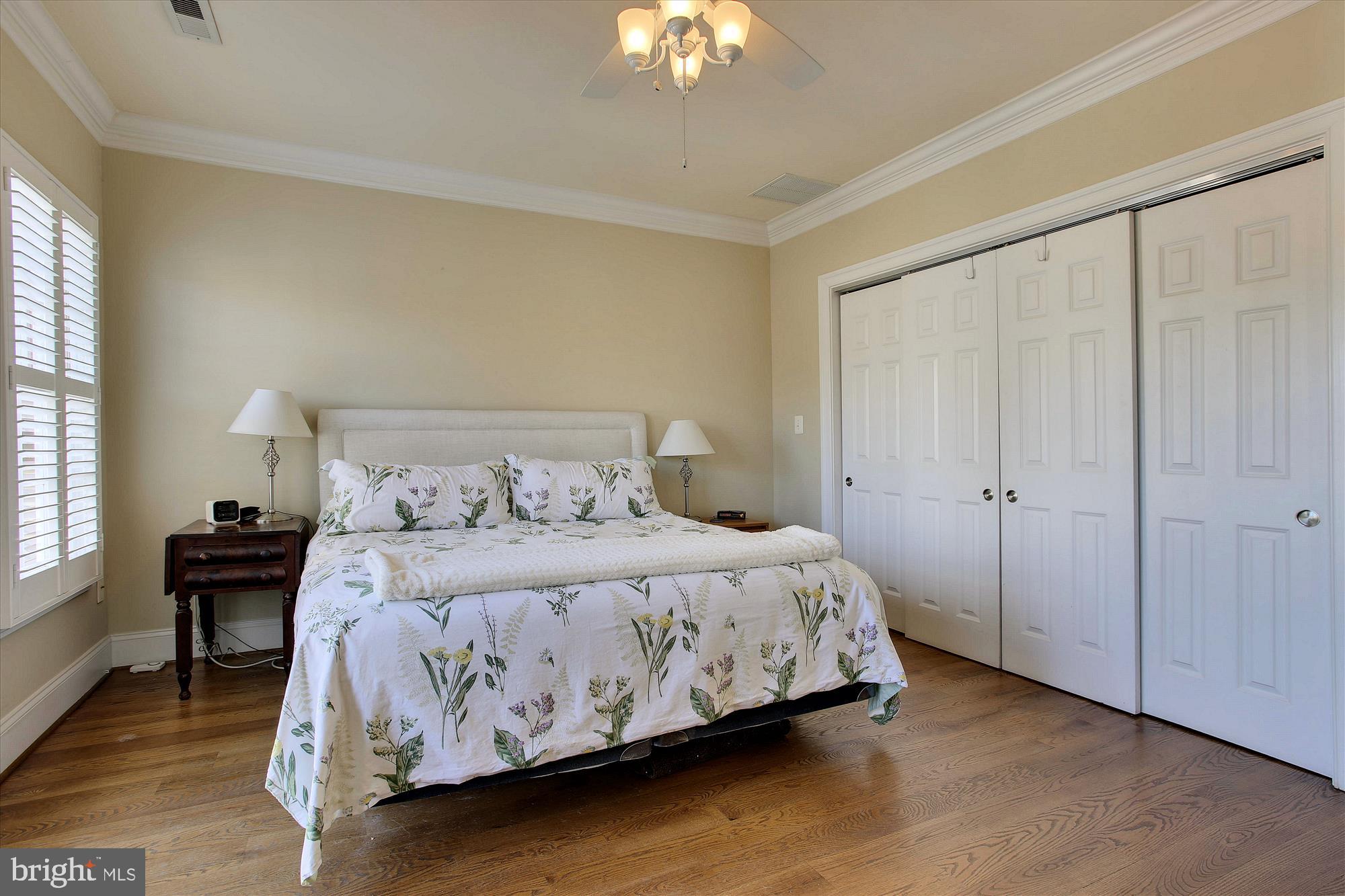 GOLDFARBS - Residential