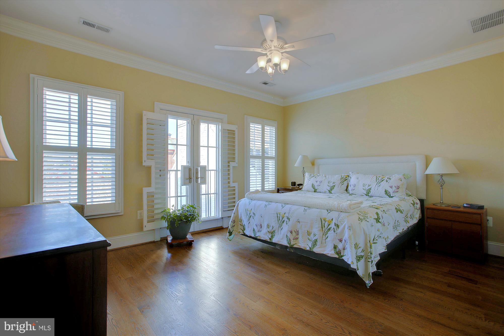 GOLDFARBS - Residential