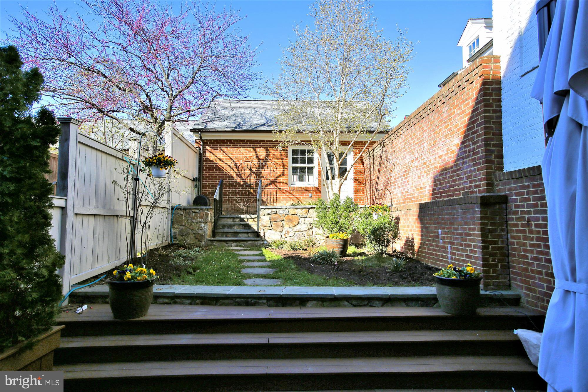 GOLDFARBS - Residential