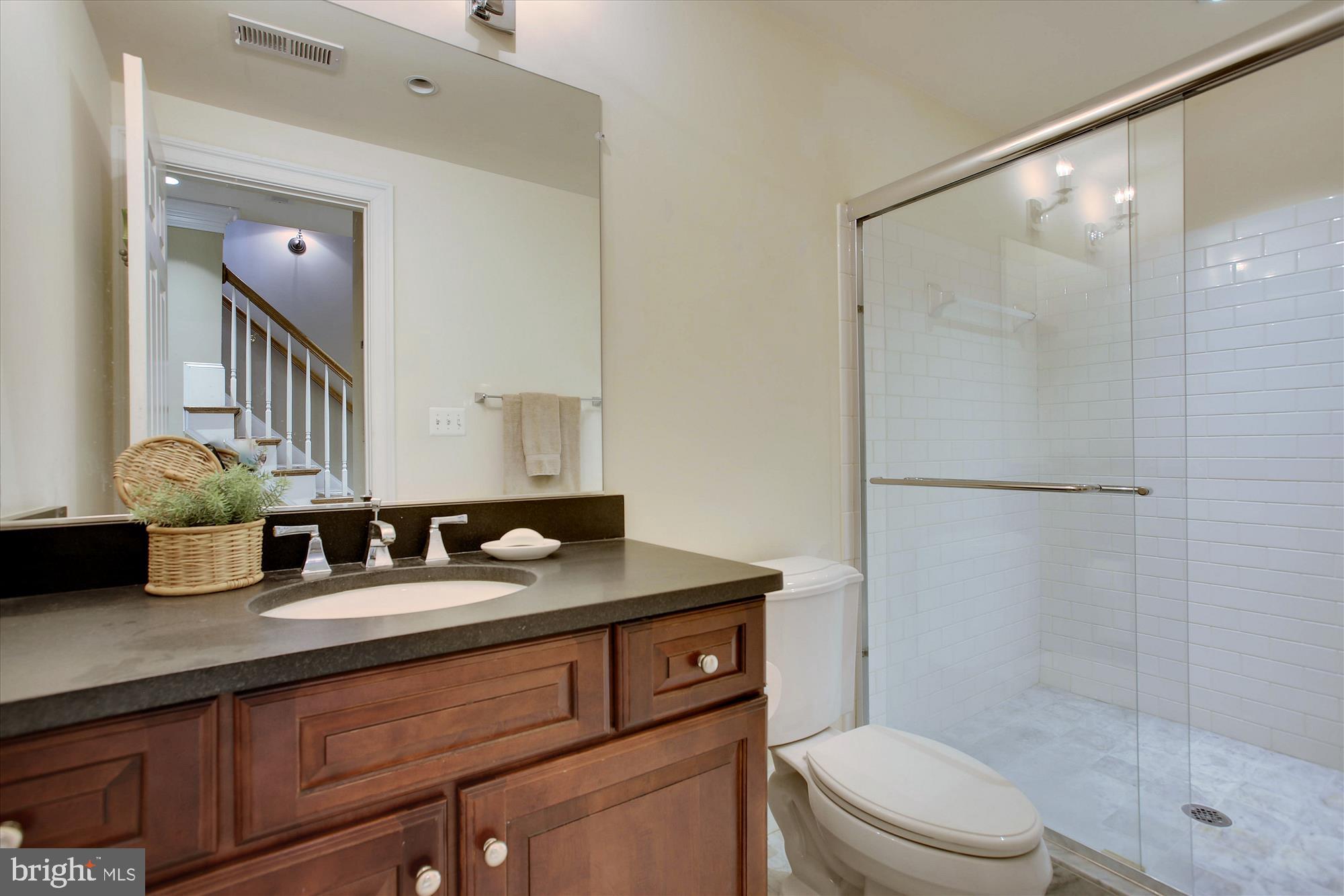 GOLDFARBS - Residential