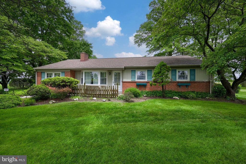 Photo of 124 Sprecher Road, WILLOW STREET, PA 17584 (MLS # PALA2069750)