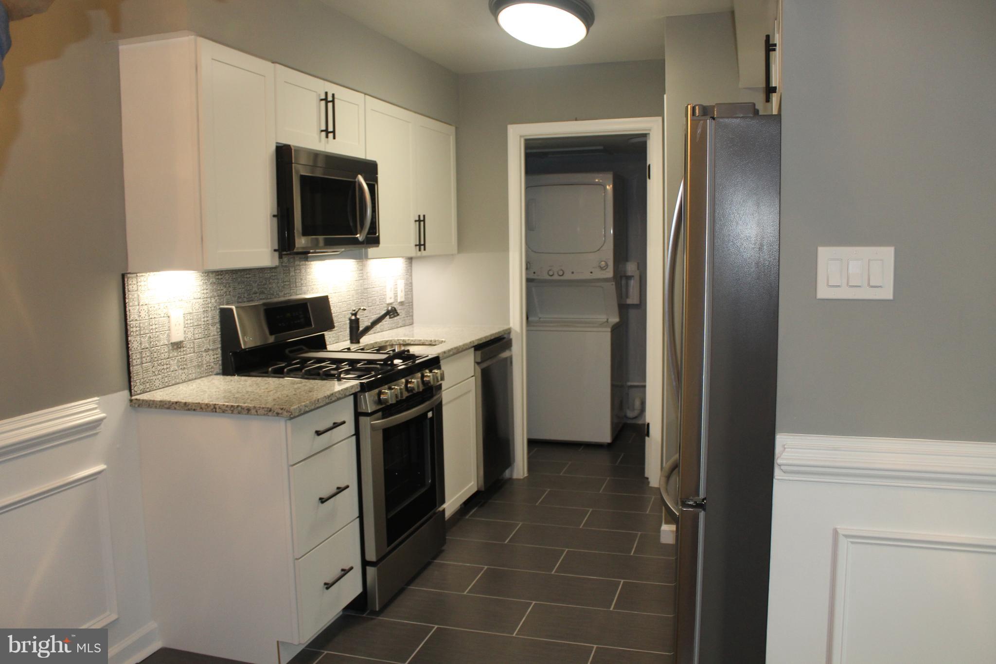 WHISKEY BOTTOM - Residential