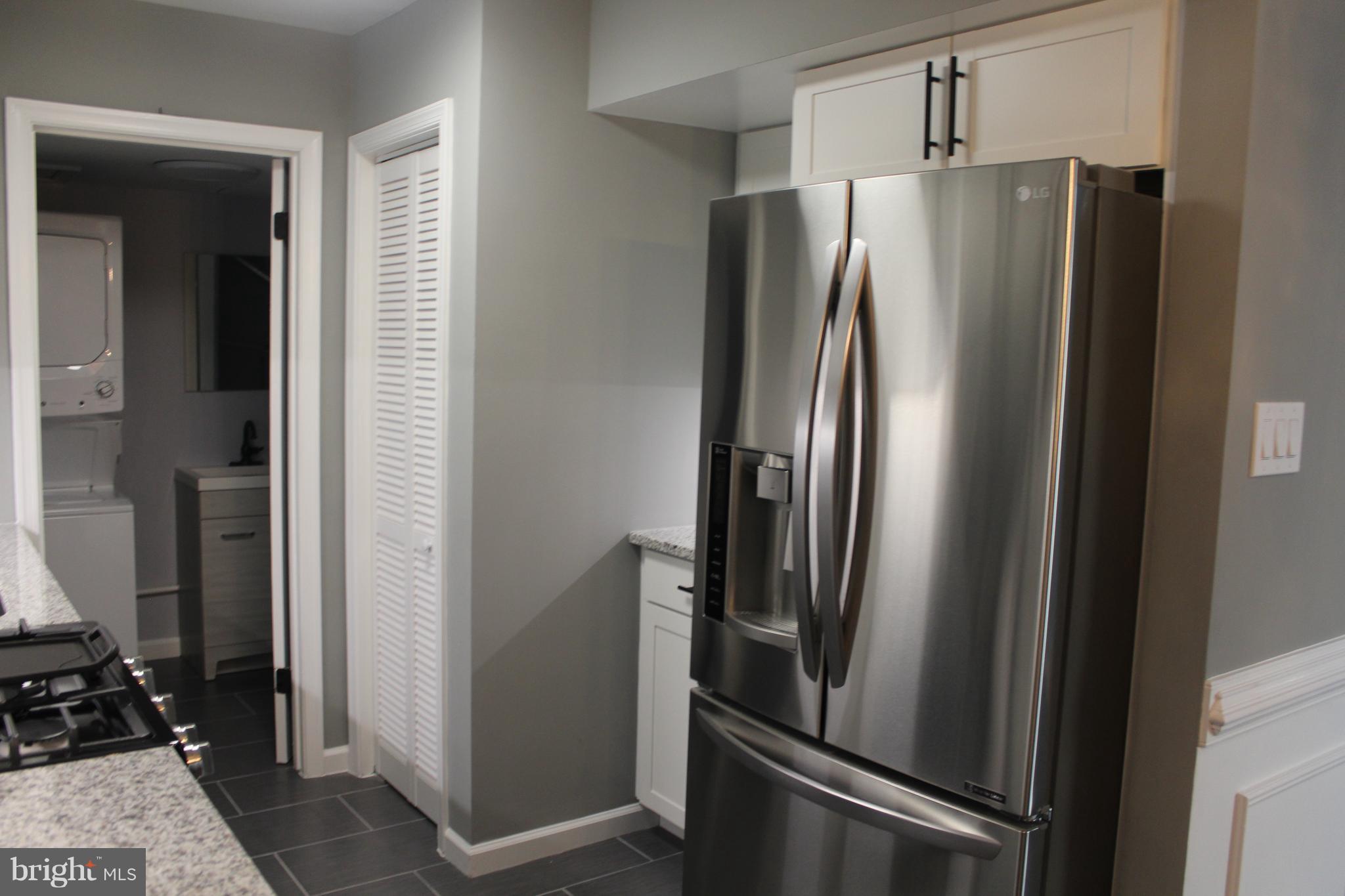 WHISKEY BOTTOM - Residential