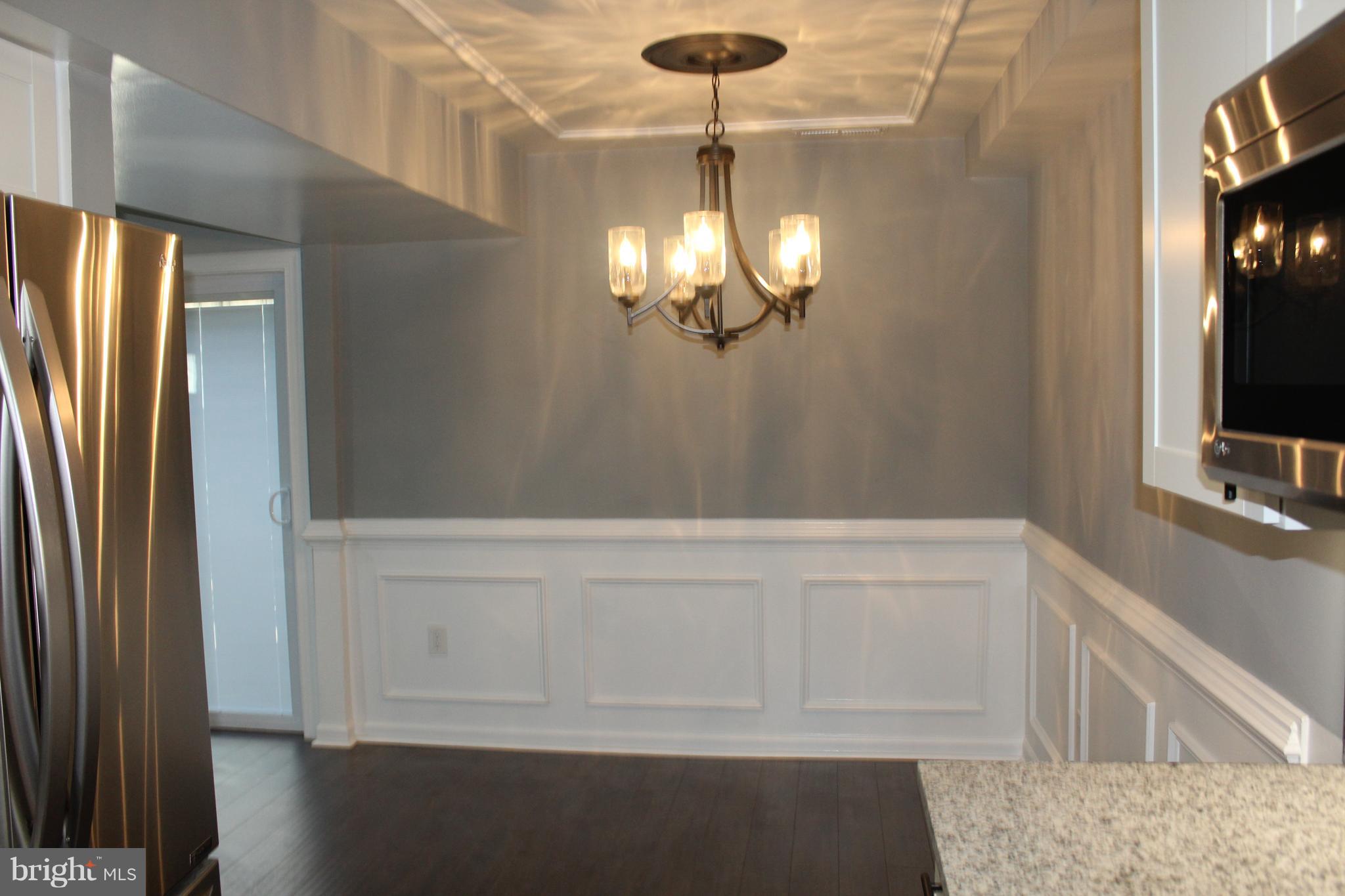 WHISKEY BOTTOM - Residential