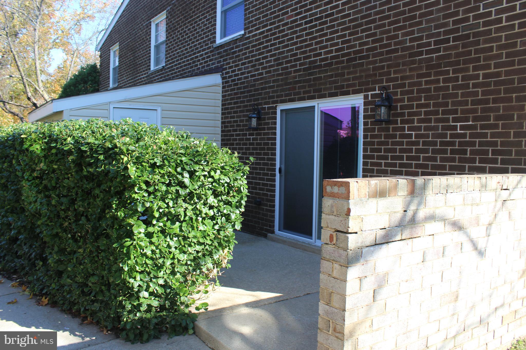 WHISKEY BOTTOM - Residential