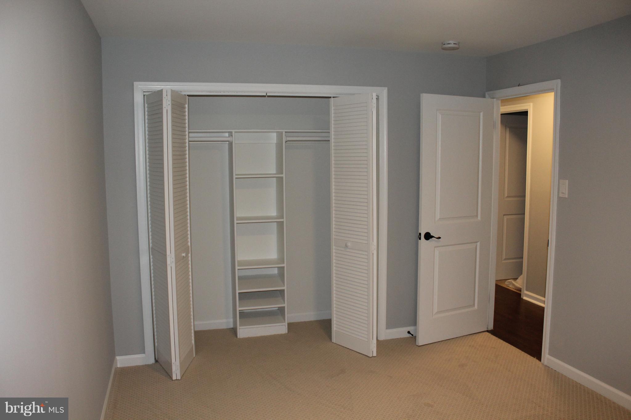 WHISKEY BOTTOM - Residential