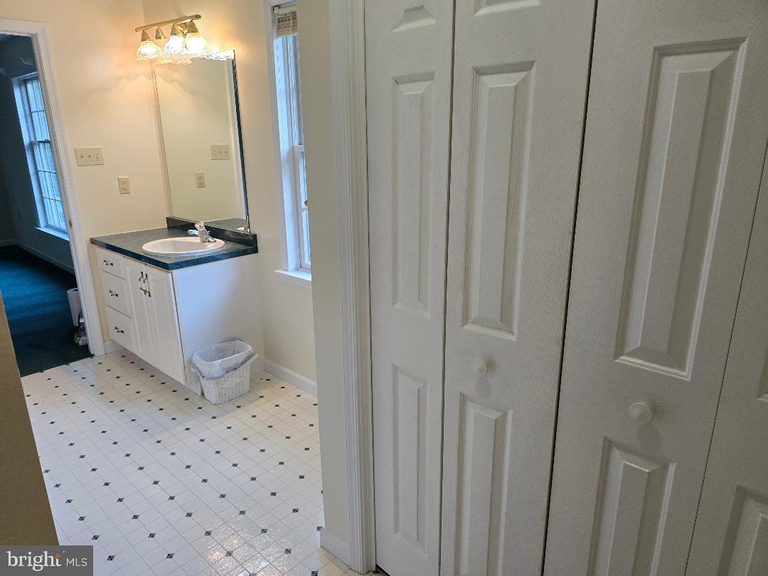 TURNBERRY - Residential