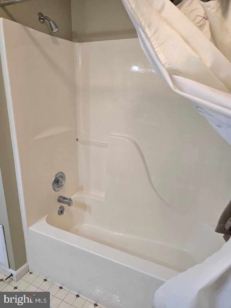 TURNBERRY - Residential