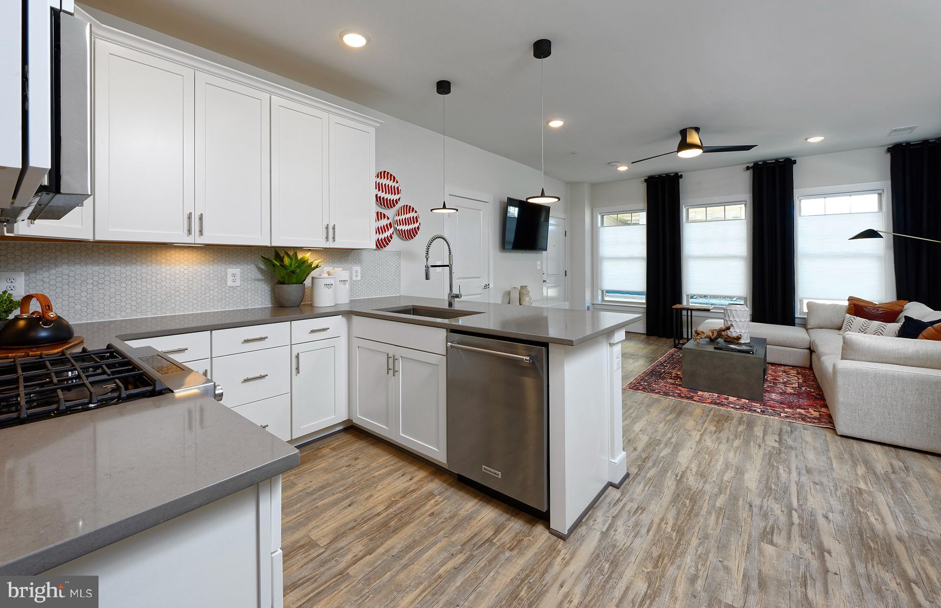 BELMONT OVERLOOK - Residential