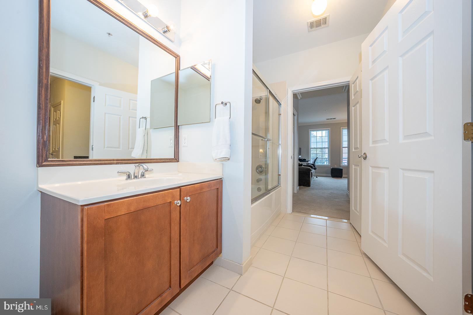 CONSHOHOCKEN - Residential Lease