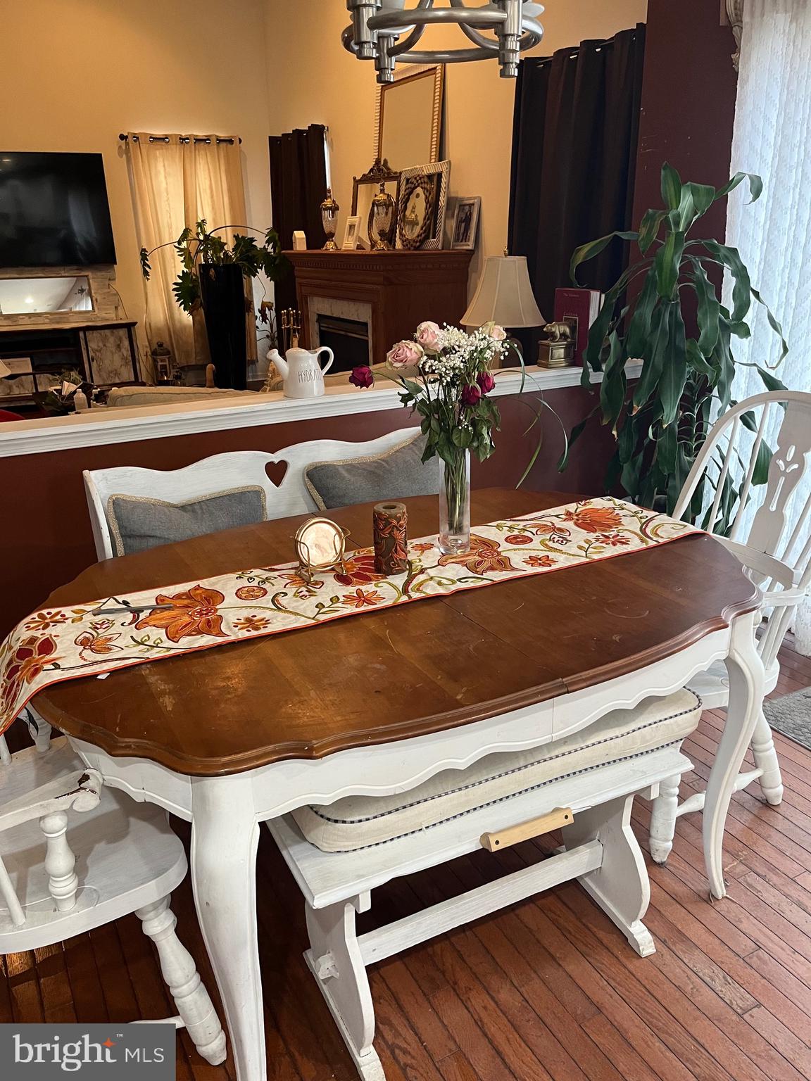 WILLOW RIDGE - Residential