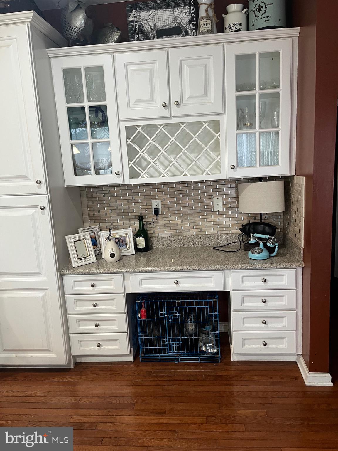 WILLOW RIDGE - Residential